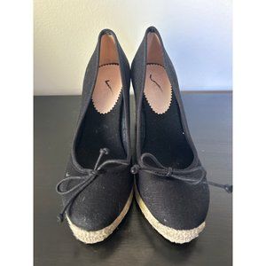 Seville made-in-Spain espadrille wedges Item BT393, Size 6